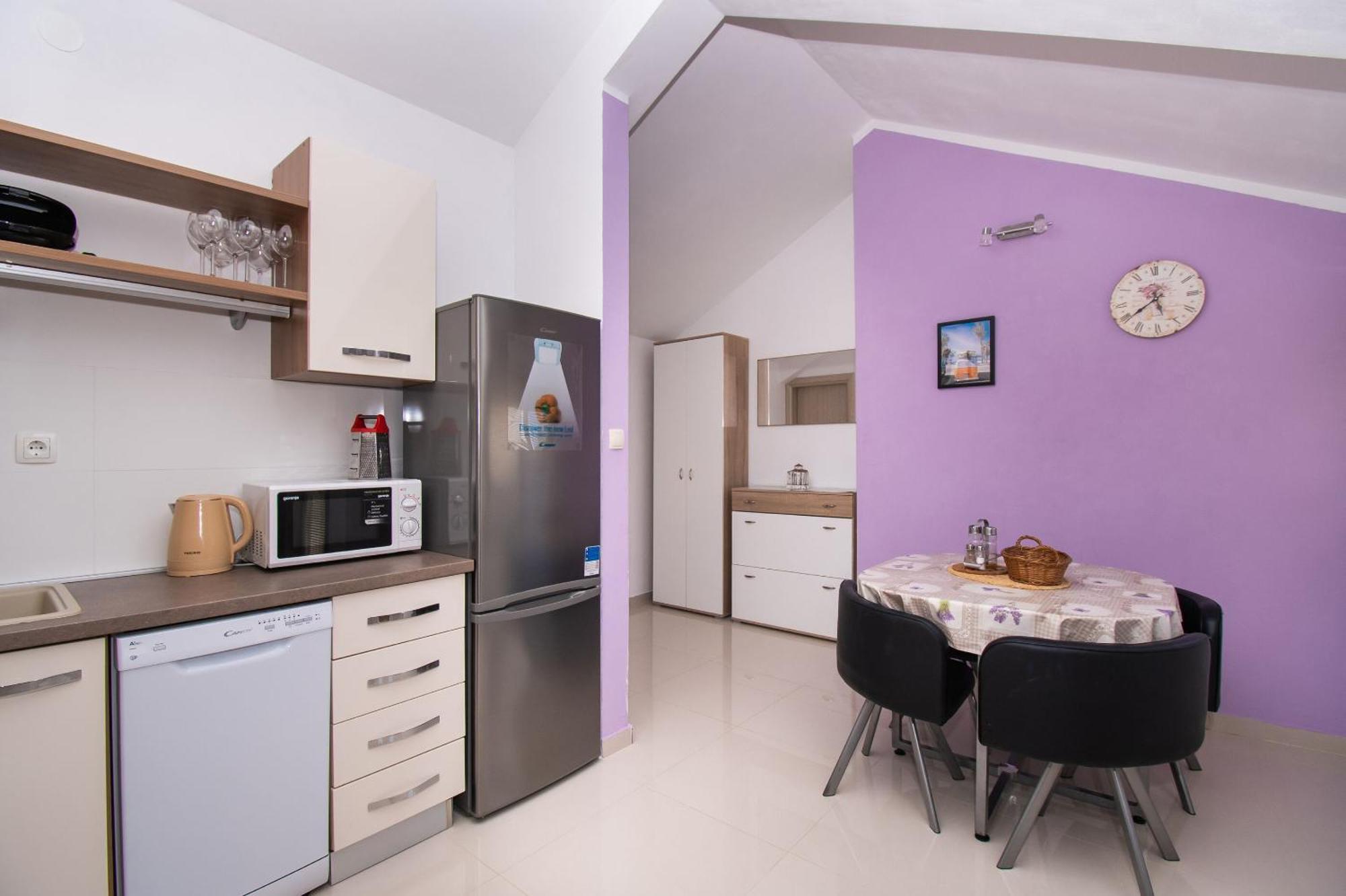 Apartment Ninic Srima Eksteriør billede