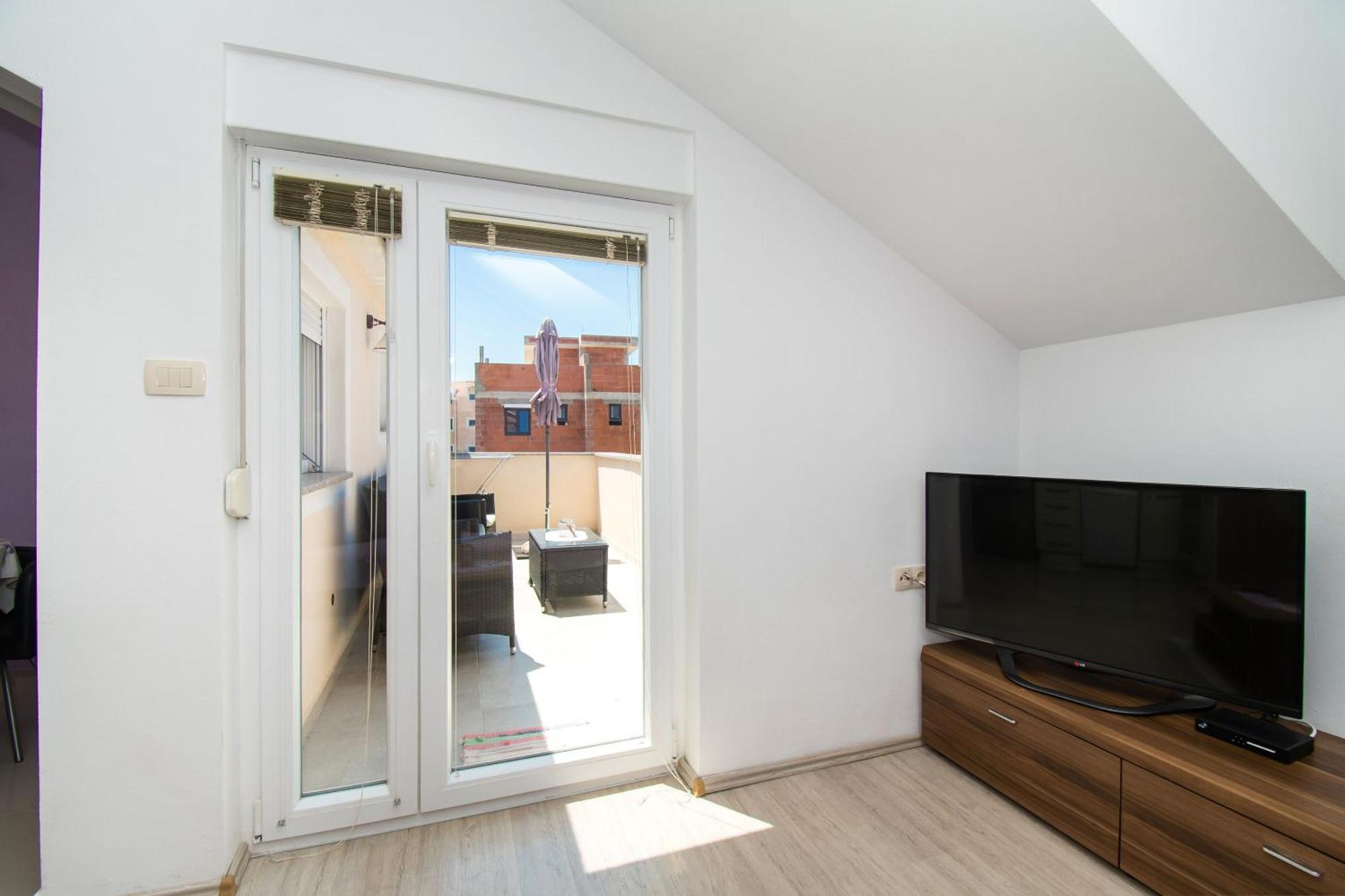 Apartment Ninic Srima Eksteriør billede